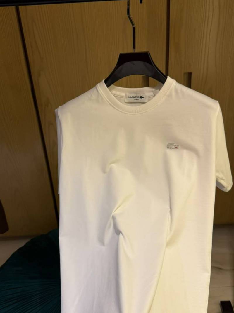 Lacoste IMPORTED STORE ARTICLE T SHIRT x