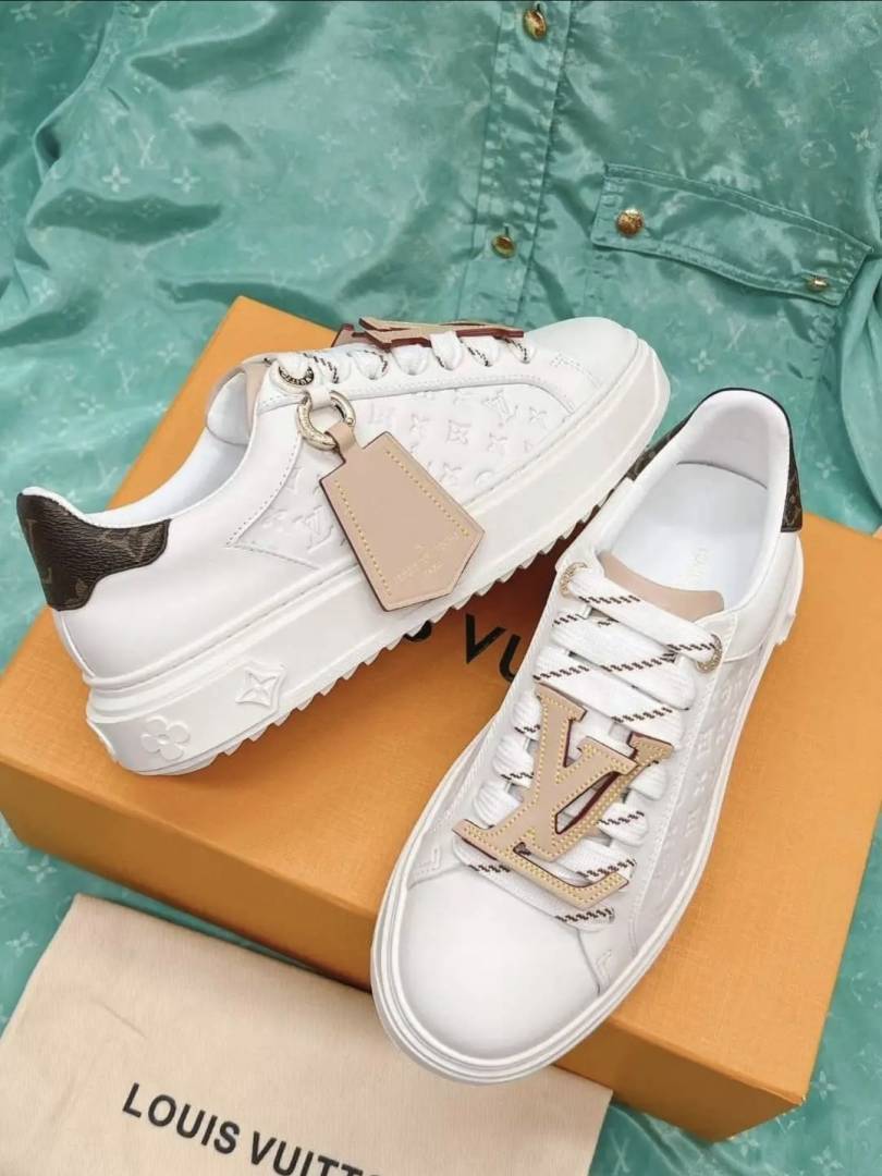 Louis Vuitton_Time_Out_Sneaker_For_Women_With_Original_Box_And_Carry_Bag