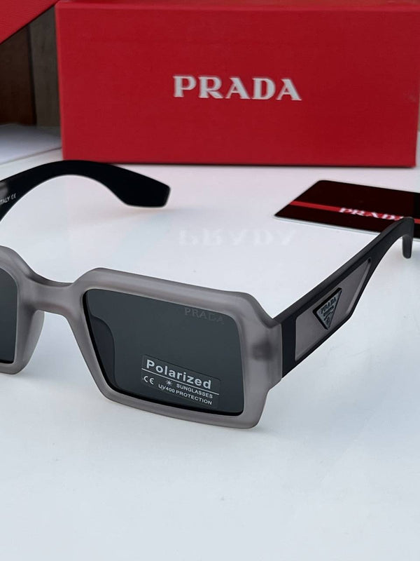 Prada_089_grey