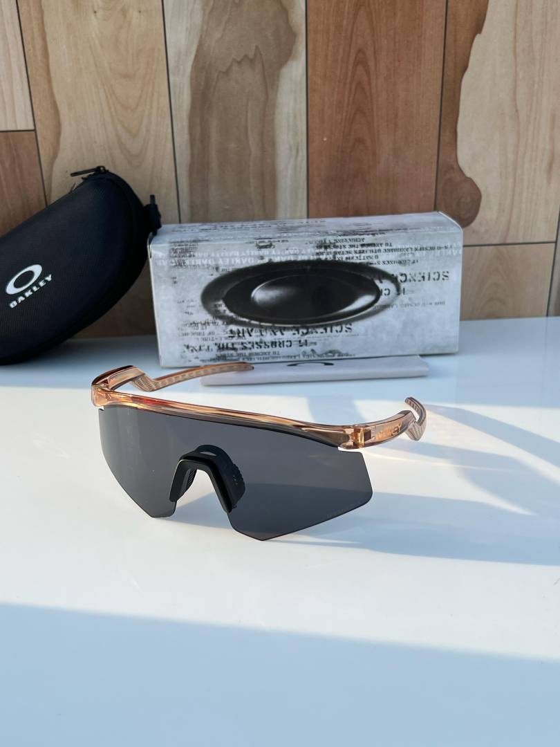 Oakley _4929_peach