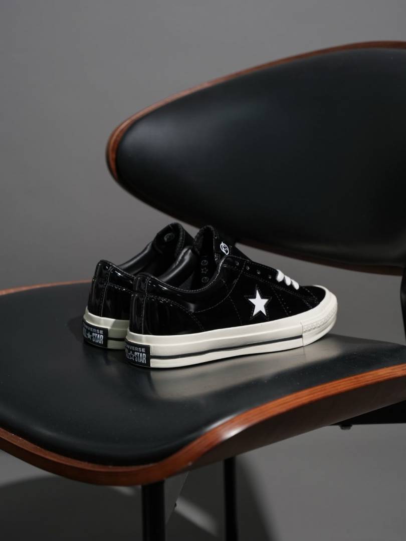 CONVERSSE ONE STAR 95 PATENT