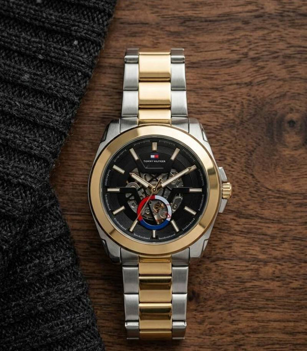 Tommy Hilfigar automatic skeleton
