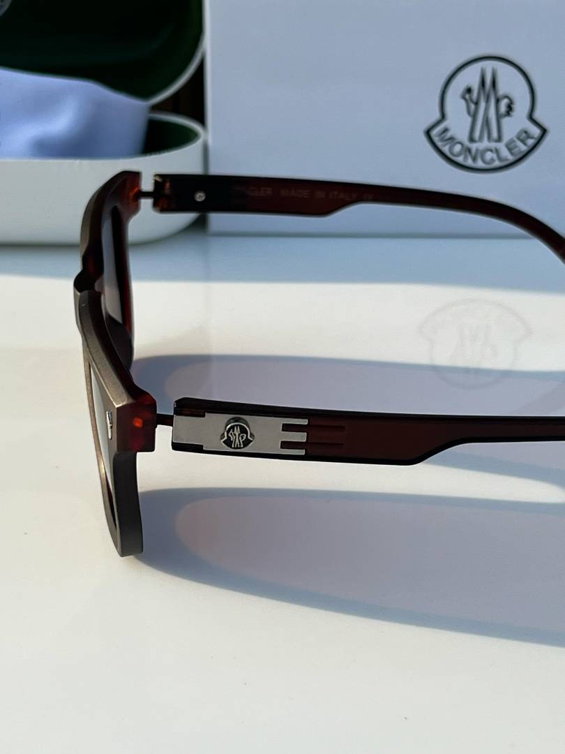 Moncler_7507_brown
