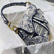 Dior_Saddle_Blue_Toile_de_Jouy_Embroidery_With_OG_Box_&_Dust_Bag_(Blue_Tiger-1035)