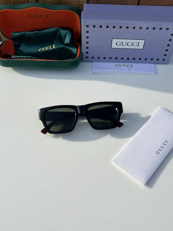 Gucci_1668_black_green