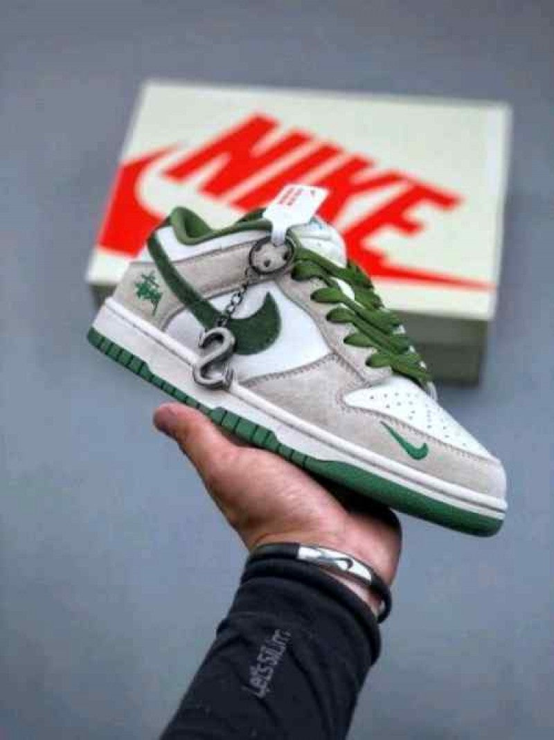 Nike Stussy X SB Dunk Low White Green