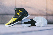 Under Armor Curry 2 Black Taxi Yellow