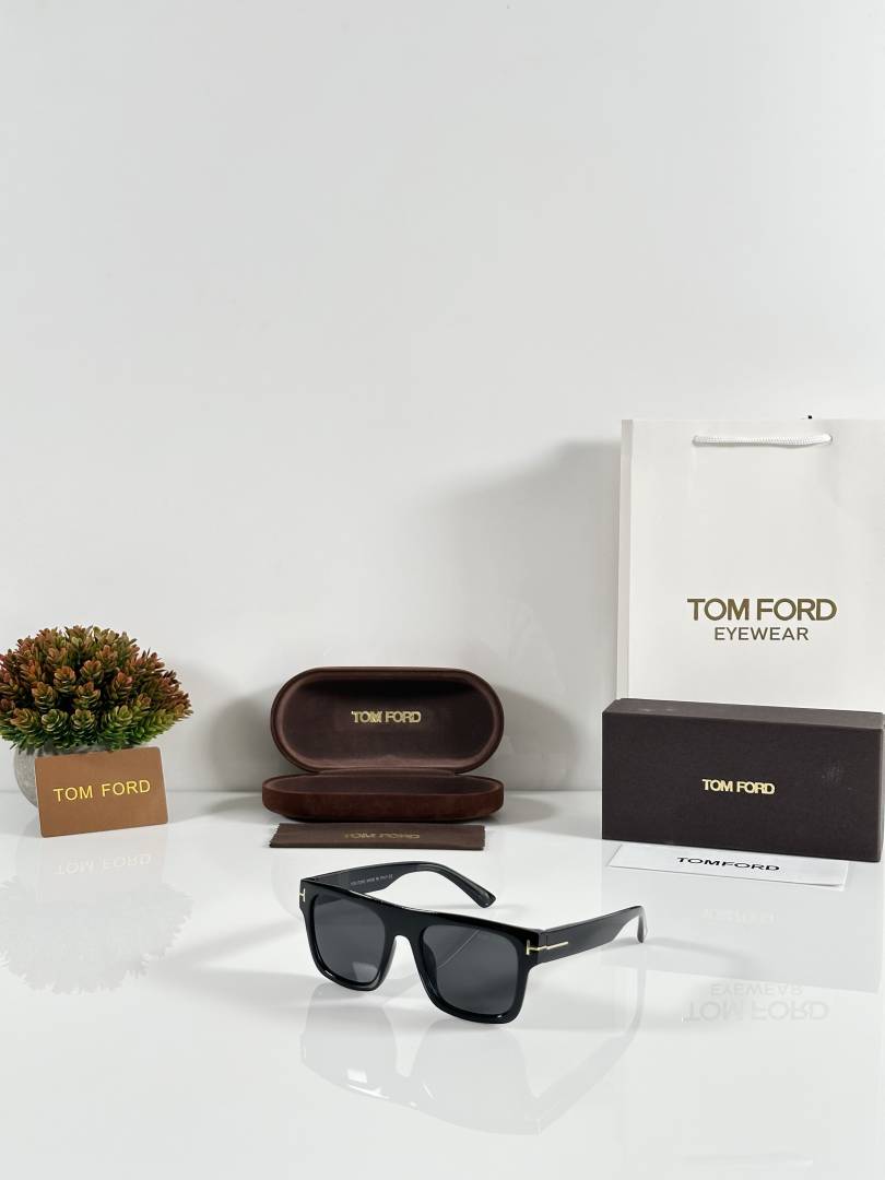Tom forr 1150 Black