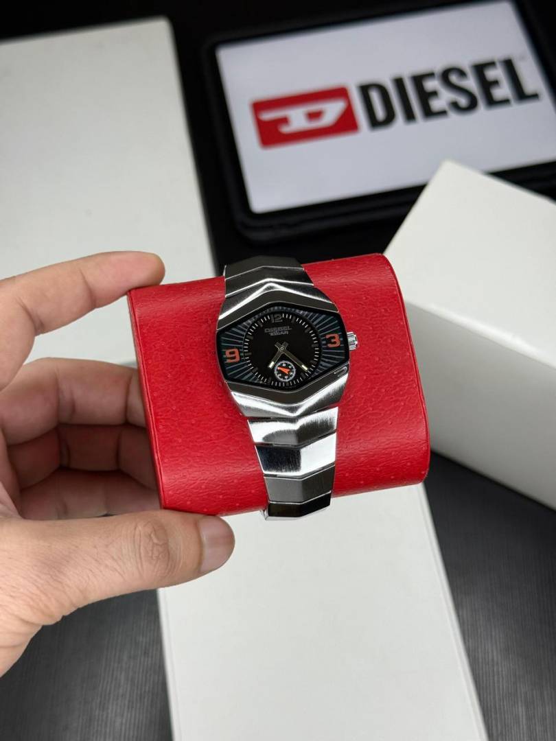 Diesel Rock DZ 4075