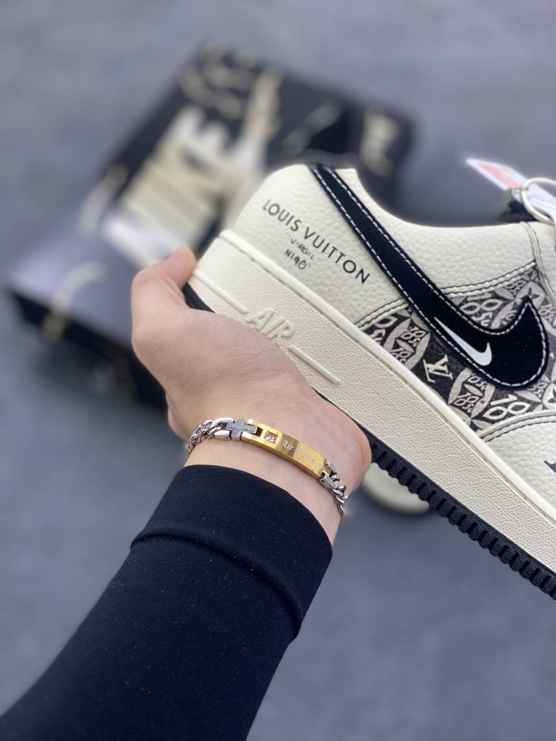 Louis Vuitton LV x Air Force 1 Low Leather