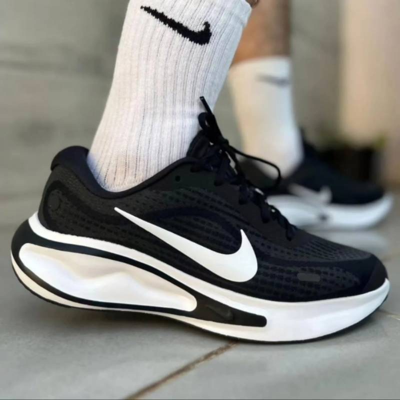 Nike Journey Run White Black--sale