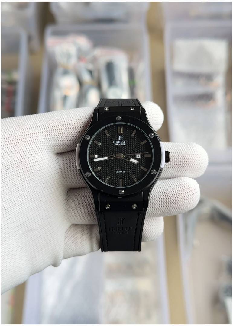 Hublot Classic Geneve Quartz - J1134