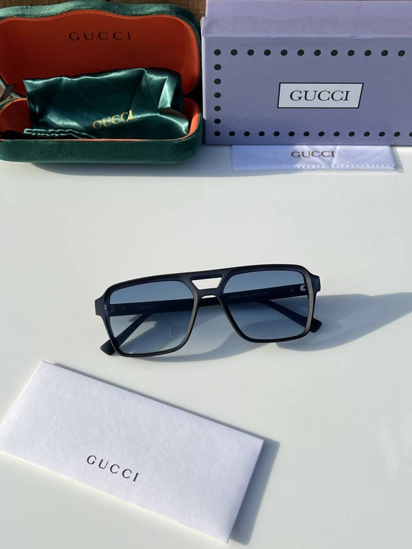 Gucci_5106_matt_blue