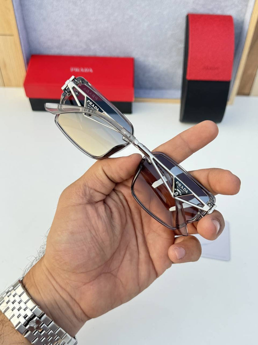 Prada_92522_grey