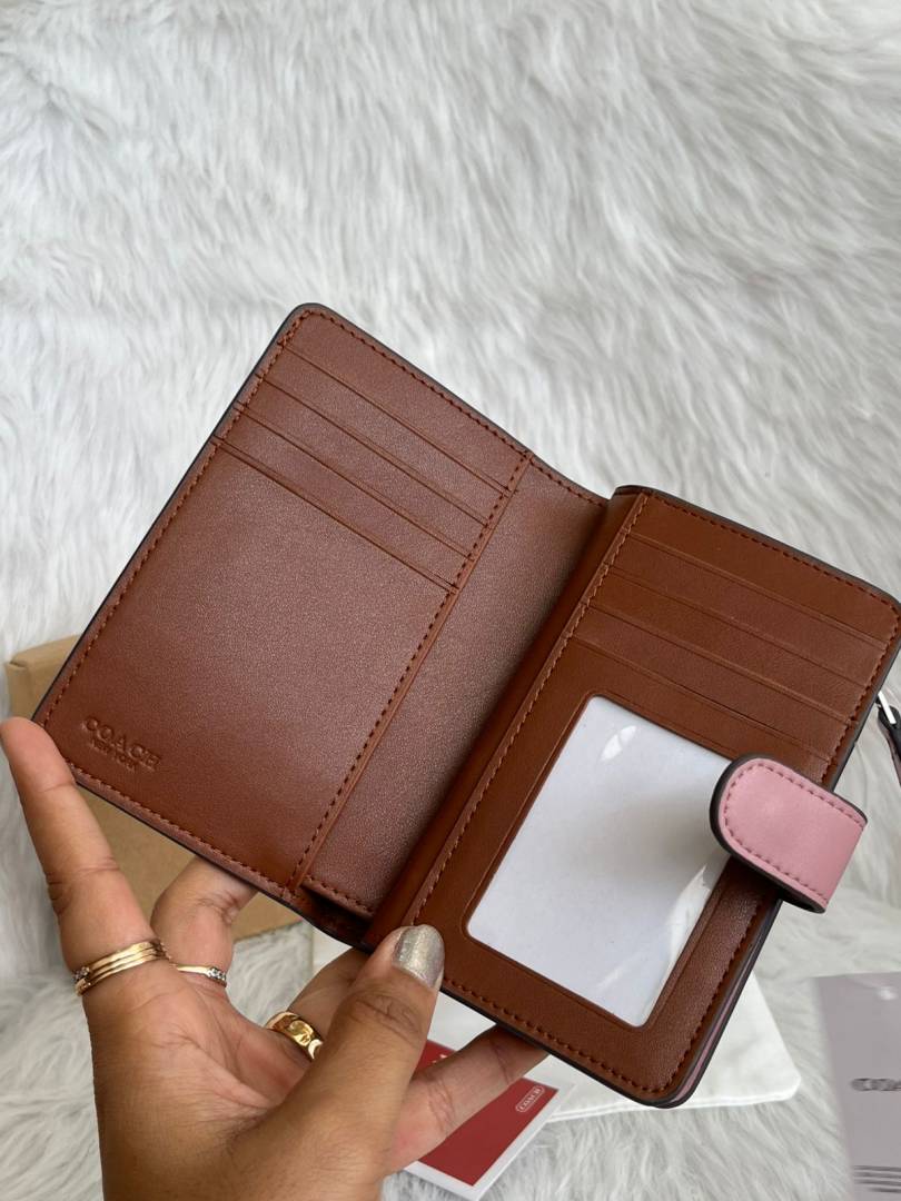 Coach_2-8_Premium_Flap_Wallet_With_OriginalBox_DustCover_Highend_Coded