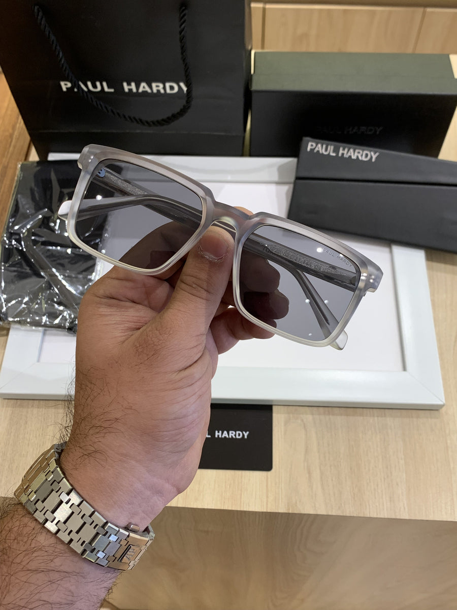 Paul hardy 3222 grey white