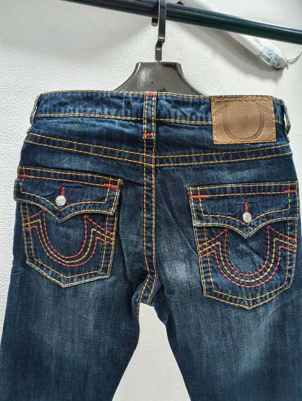 TRUE RELIGION IMPORTED STORE ARTICLE JEANS
