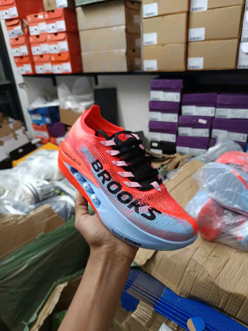 Brooks Hyperion Elite 5 Running blue orange 520