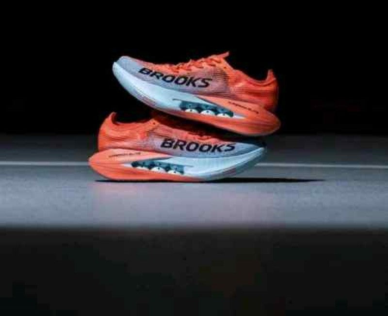Brooks Hyperion Elite 5 Running blue orange 520