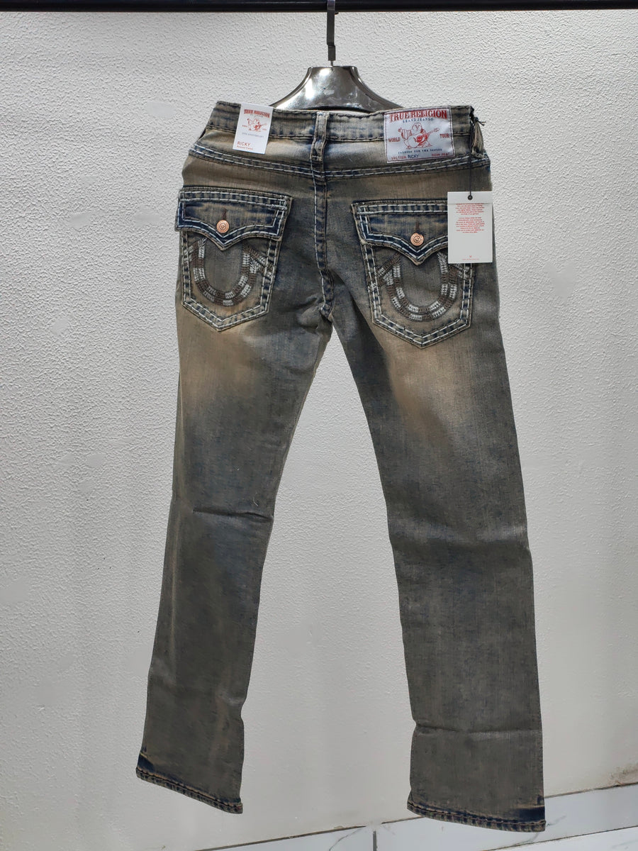 TRUE RELIGION IMPORTED STORE ARTICLE JEANS