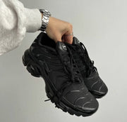 Nike AIRMAX PLUS TRIPLE BLACK