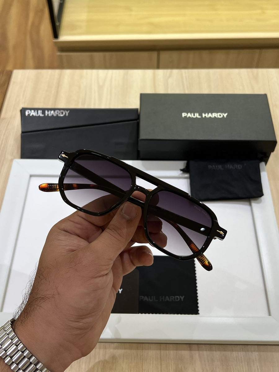 Paul hardy 6090 black shaded