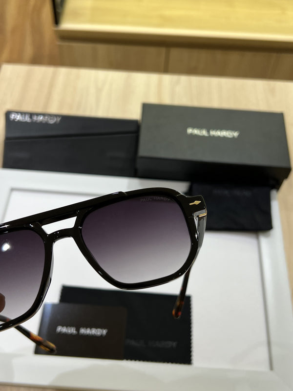 Paul hardy 6090 black shaded