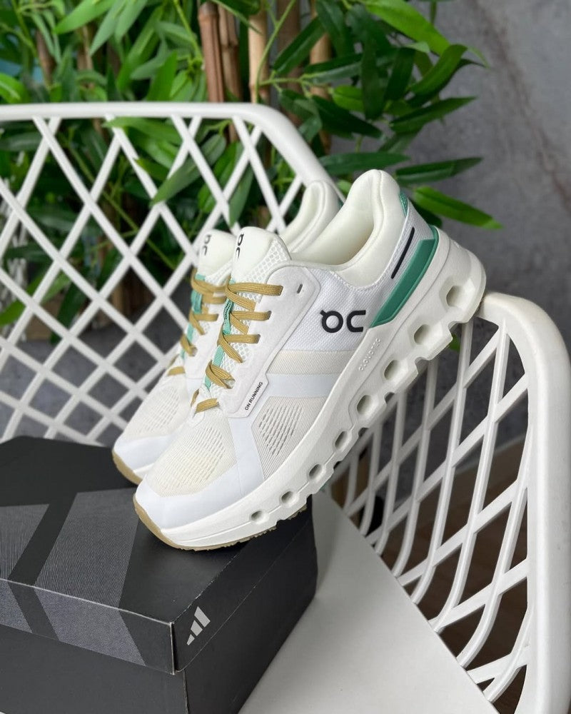 On Cloud Runner 2 Undyed Green