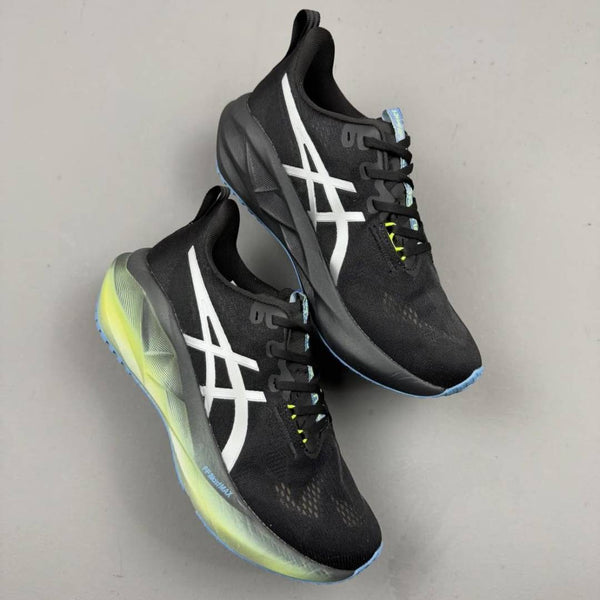 Asics Novablast 5 Luxe Black 705
