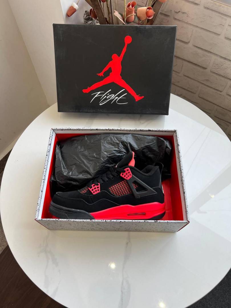 Nike Air Jordan Retro 4 Red Thunder 2025