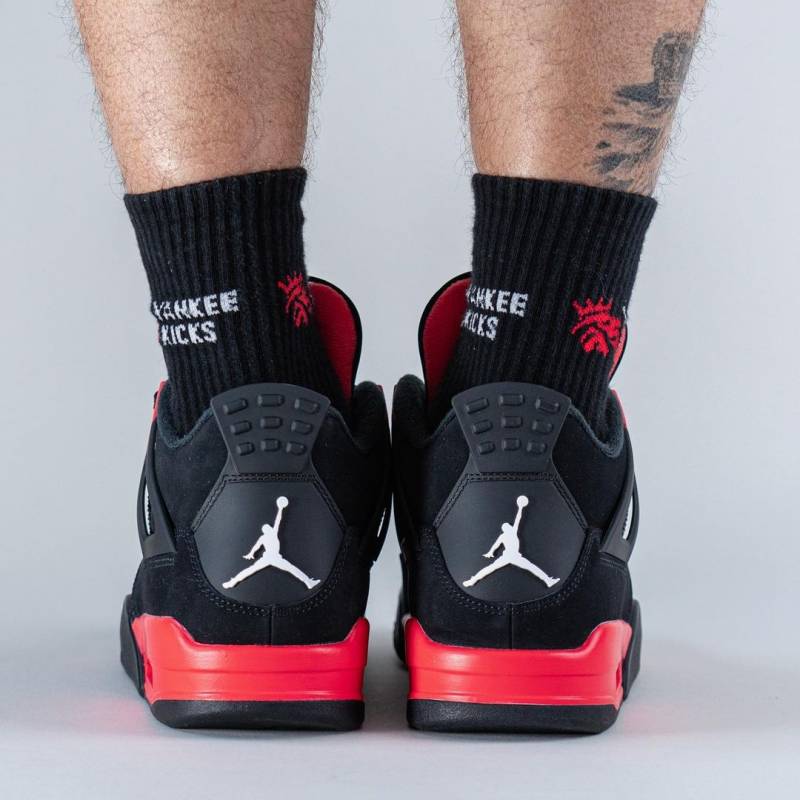 Nike Air Jordan Retro 4 Red Thunder 2025