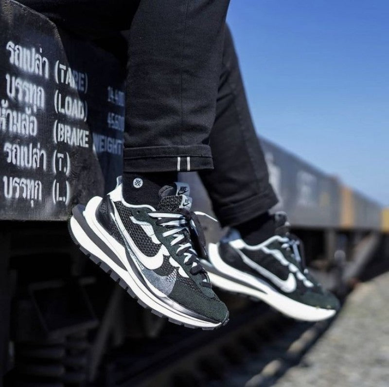 Nike Sacai X Vaporwaffle Black-White Fix 612