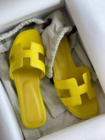 Hermes_Oran_Yellow_Flats_Sandal_For_Women_With_Original_Box_And_Carry_Bag