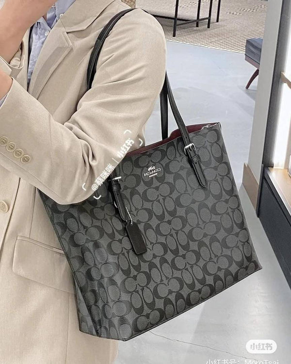 Coach_Mollie_Tote_Black-Black_With_DustCover