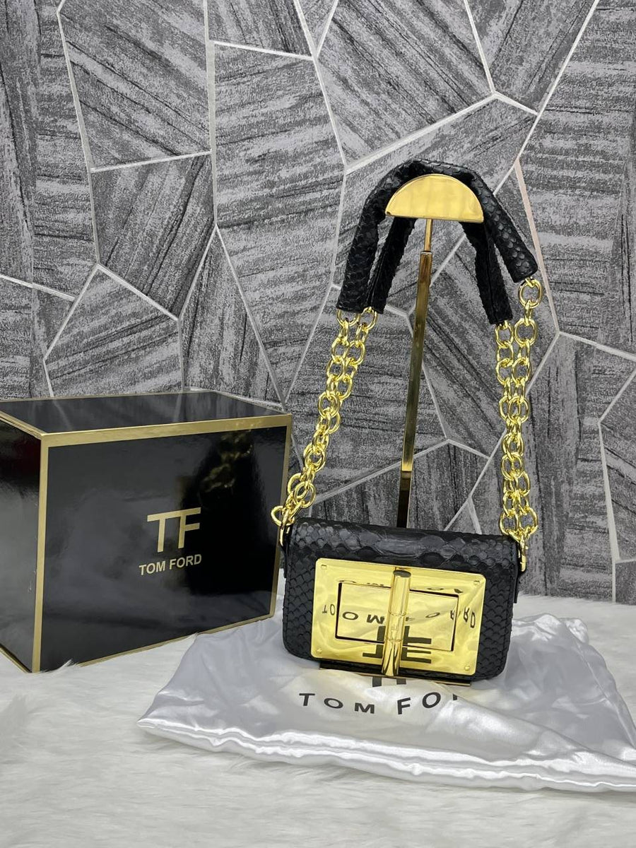 Tom Forr_04_Natalia_Shoulder_Bag_With_OriginalBox