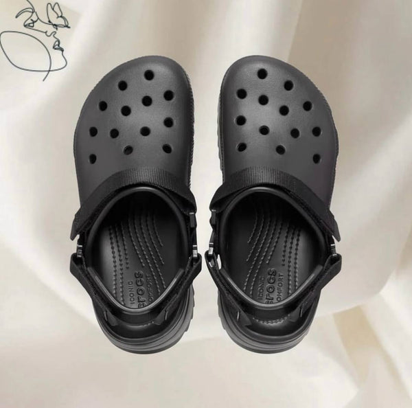 Crocs Classic Hiker Clogs All black
