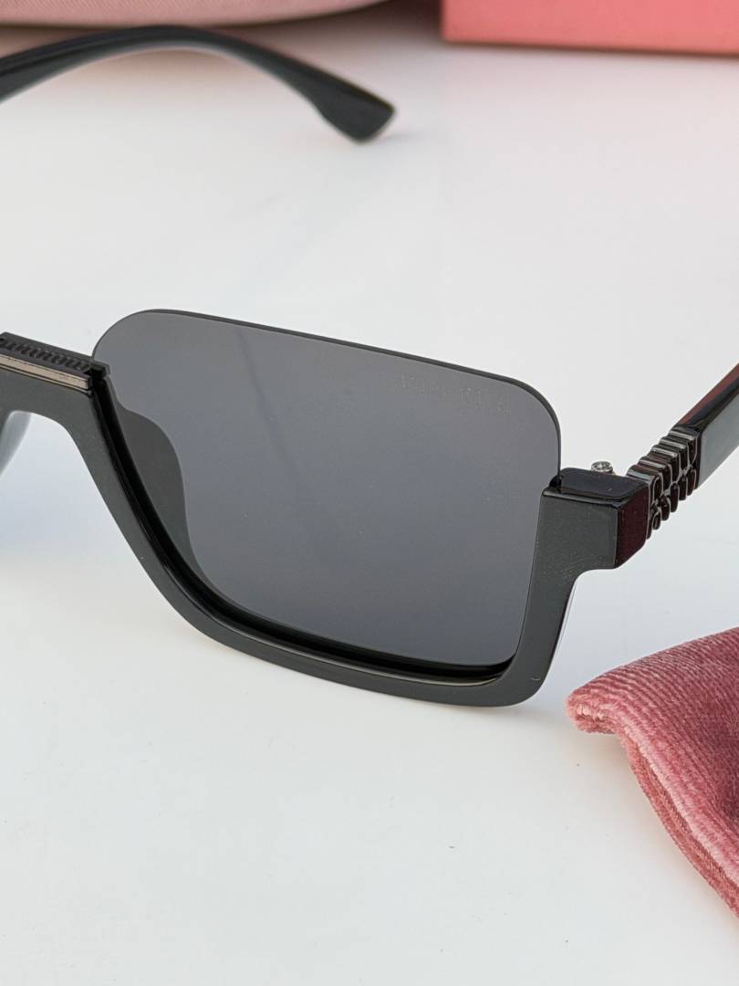 Miu miu 58204 black