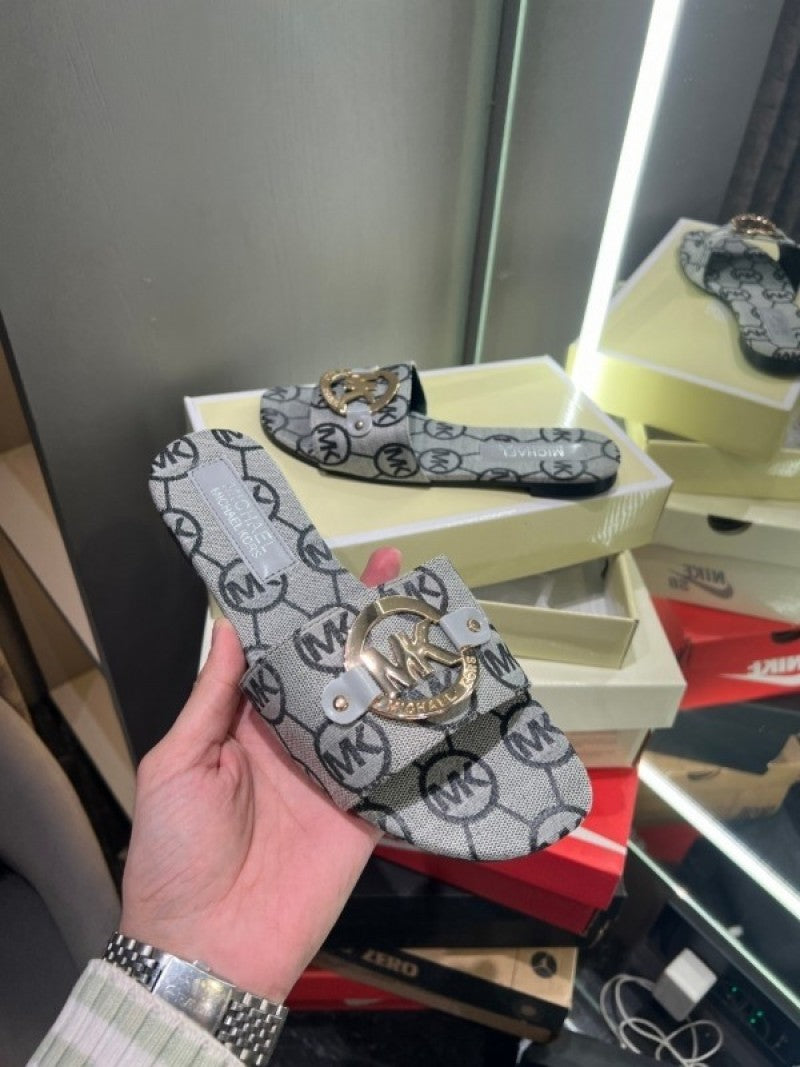 Michael Kors MK Hayworth Slide With OG Box Dust Bag Grey 1069