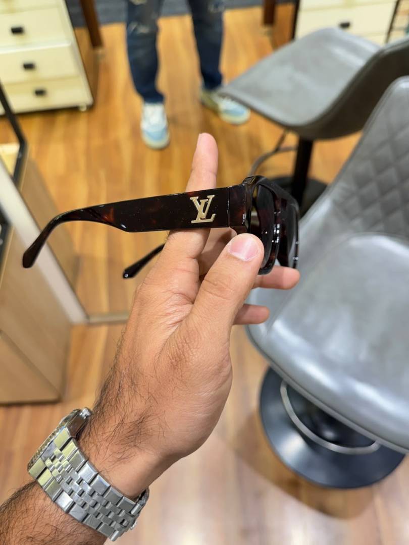 Louis vuitton 6007 tiger brown