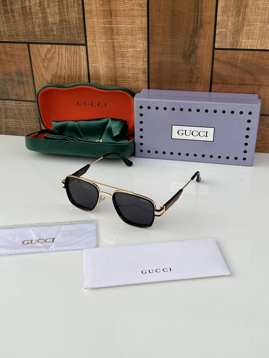 Gucci_617_gold_black