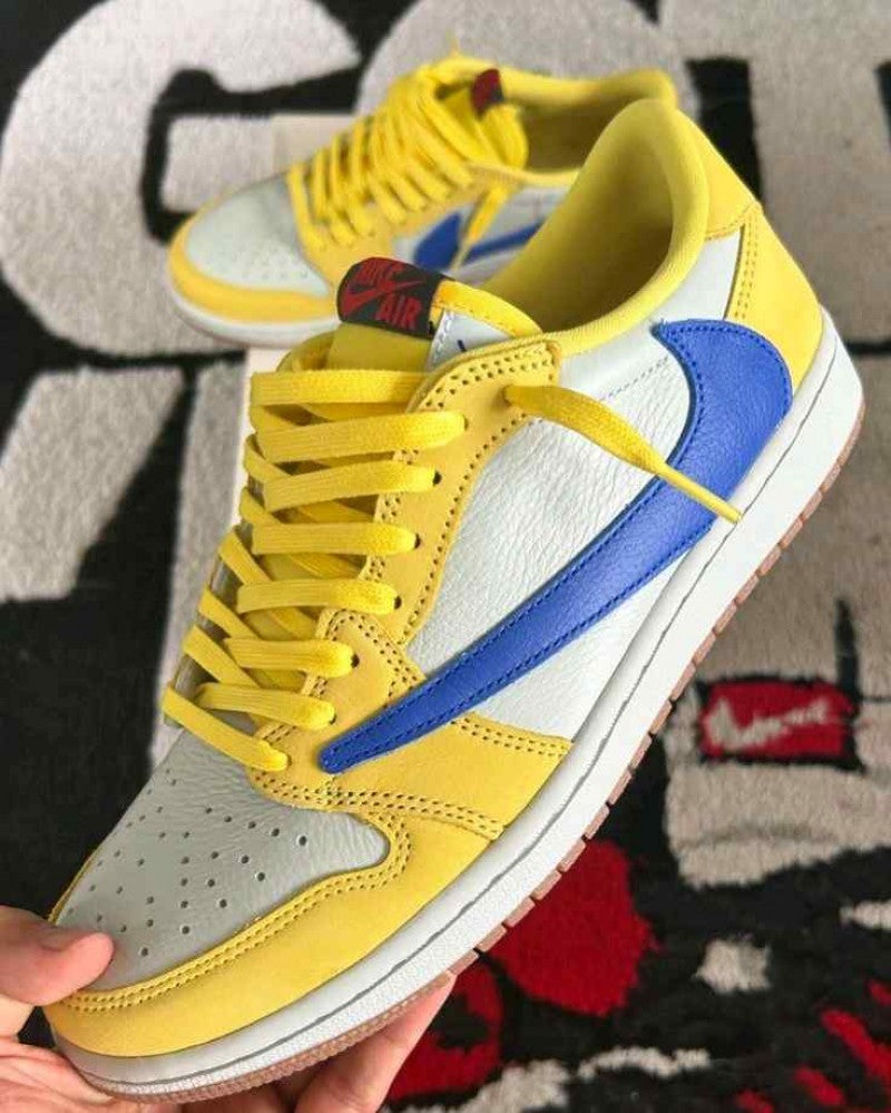 Nike Air jordan retro low x travis scott canary