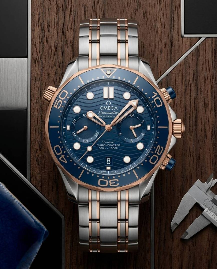 Omega Seamaster Diver 300M Co-Axial Master Chronometer Chronograph 2 ton copper blue