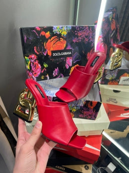 Dolce Gabana D G High heel Gold Sandals With OG Box Carry Bag Wine 1045