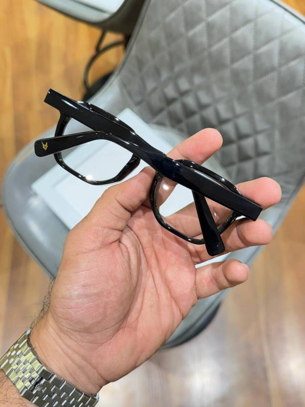 mairo 137 black plano