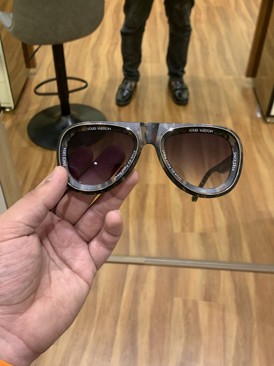 Louis Vuitton_98206_military