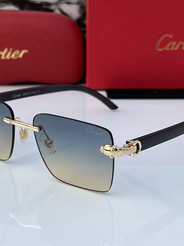 Cartier_3060_sea_green
