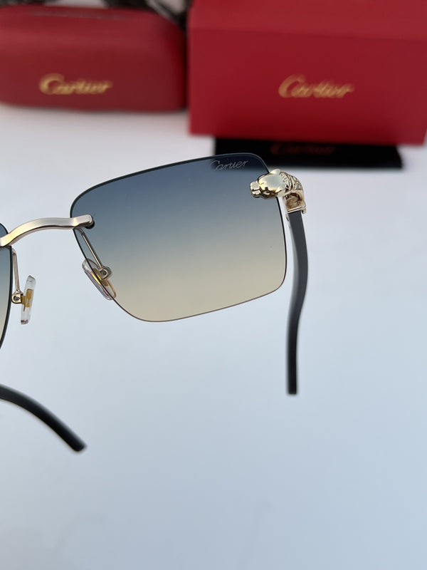 Cartier_3060_sea_green