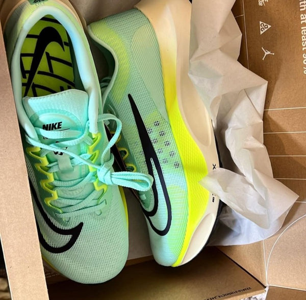 E zoom fly 5 mint foam ghost green