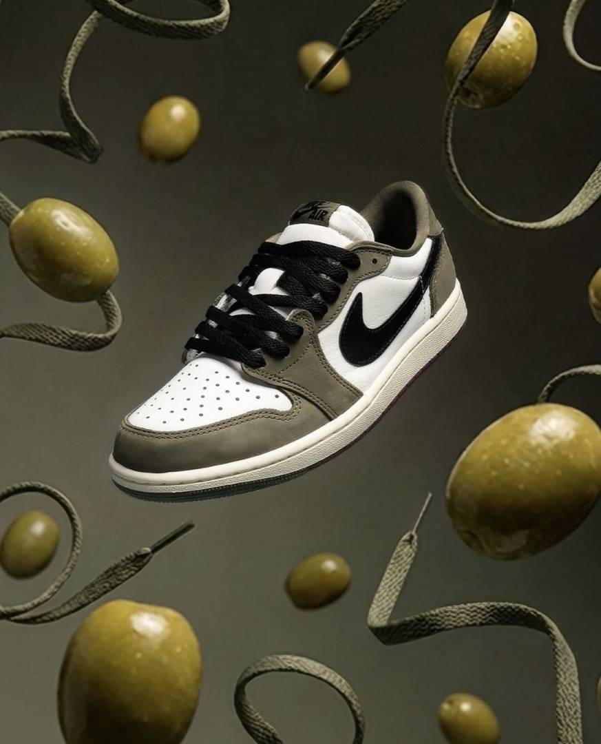 Nike AIR JORDAN 1 LOW OG MEDIUM OLIVE