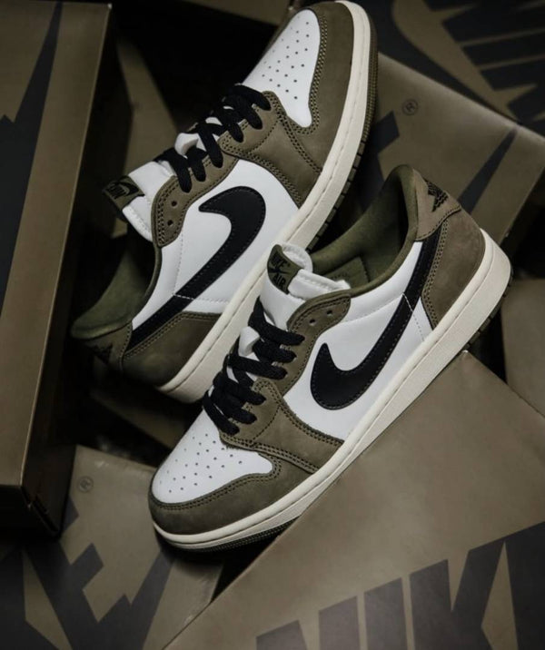 Nike AIR JORDAN 1 LOW OG MEDIUM OLIVE